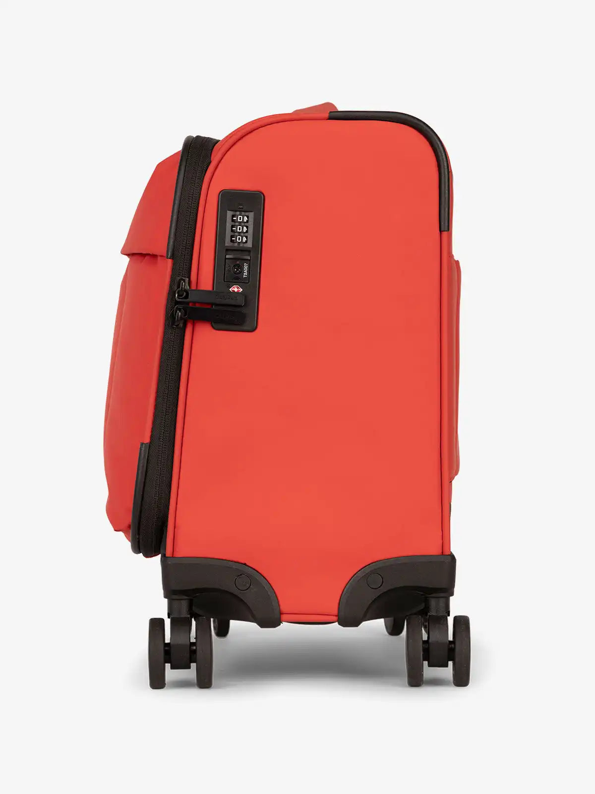 calpaktravelmaut.it.com