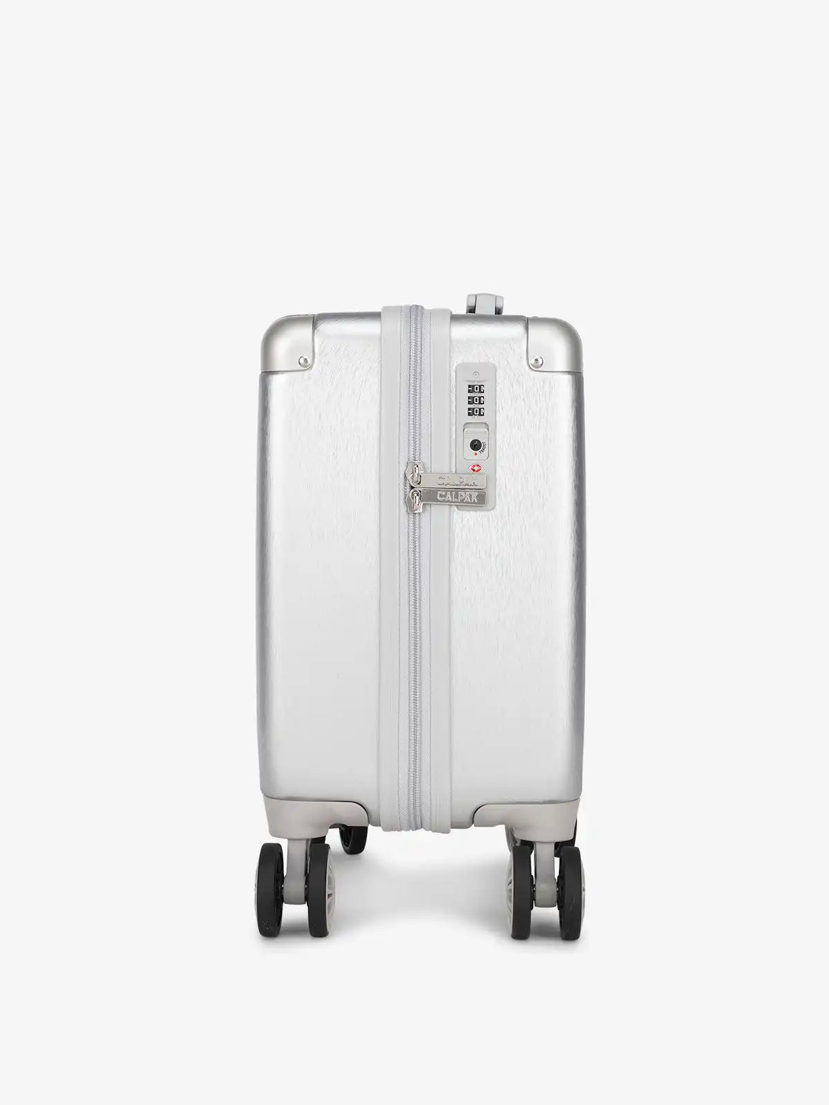 calpaktravelmaut.it.com