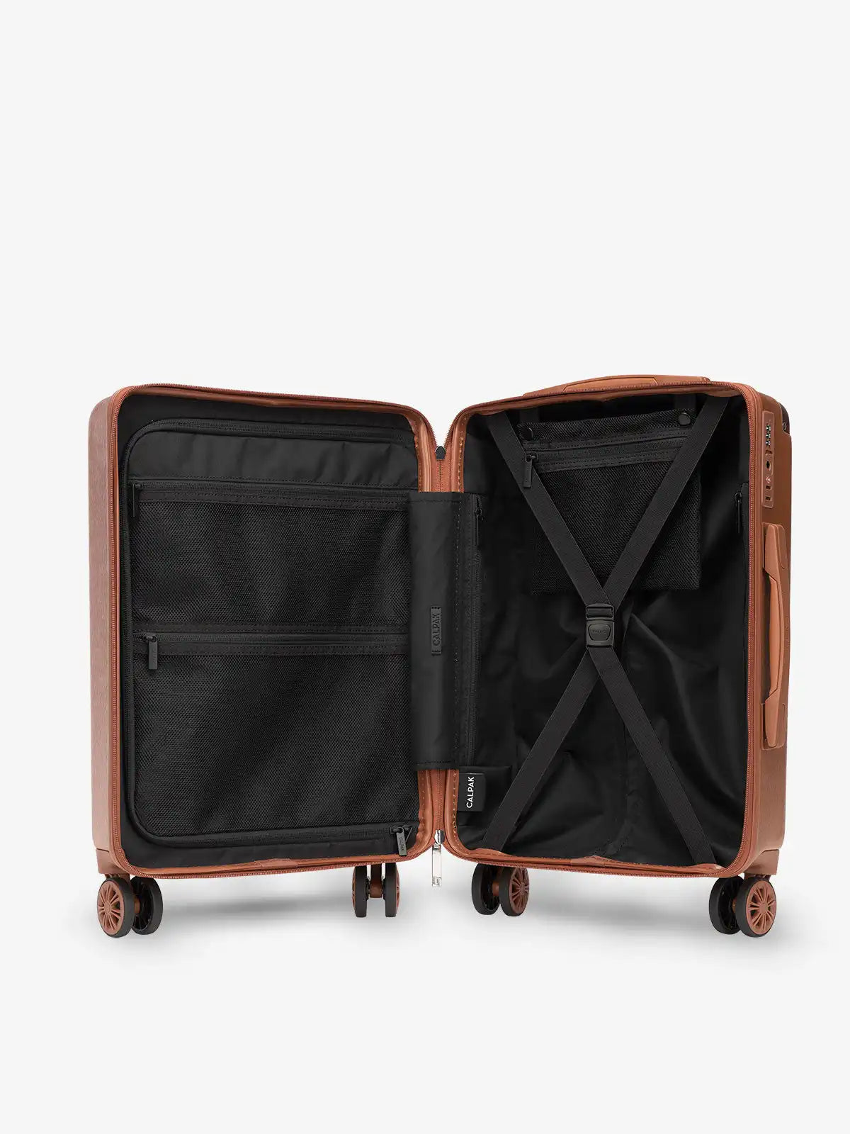calpaktravelmaut.it.com
