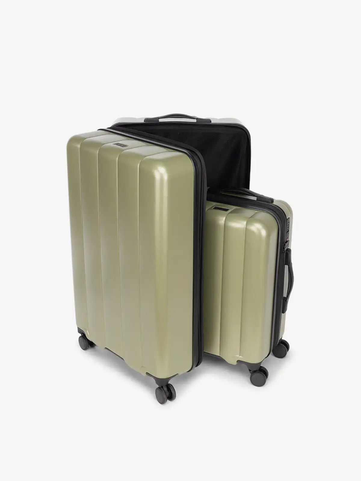 calpaktravelmaut.it.com