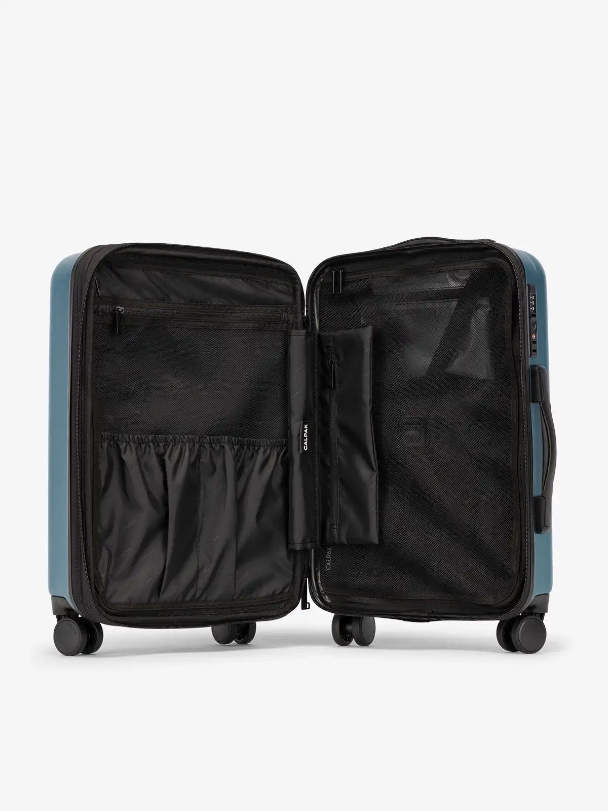 calpaktravelmaut.it.com