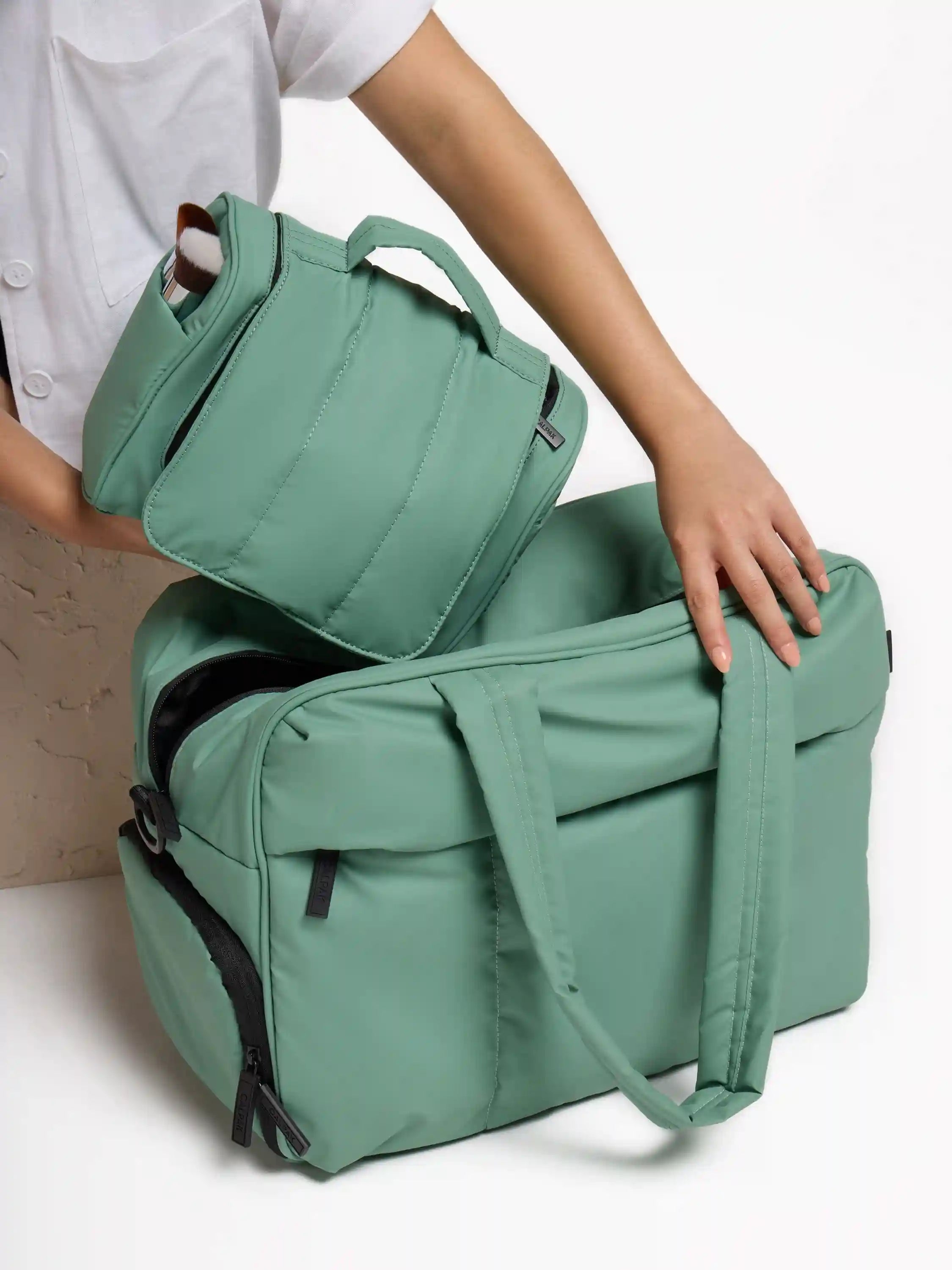 calpaktravelmaut.it.com