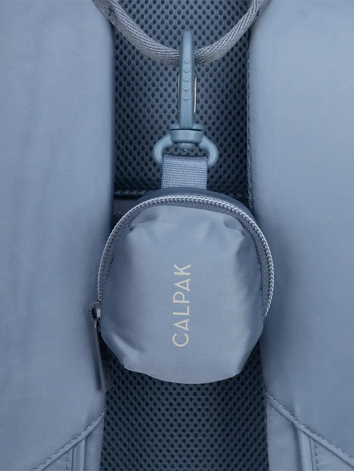 calpaktravelmaut.it.com