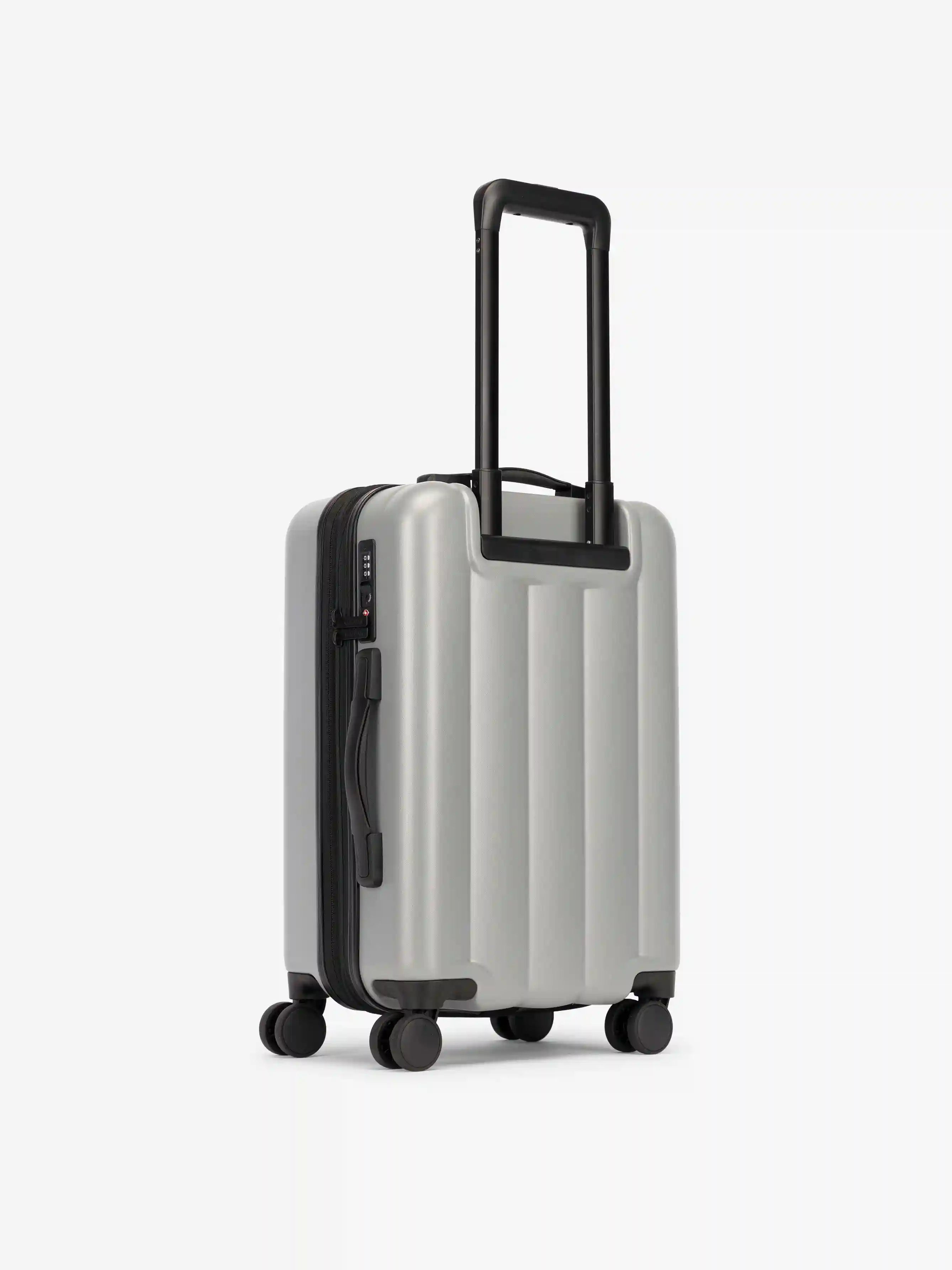 calpaktravelmaut.it.com