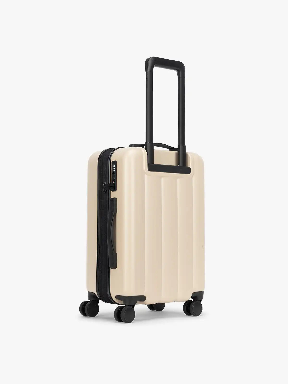 calpaktravelmaut.it.com