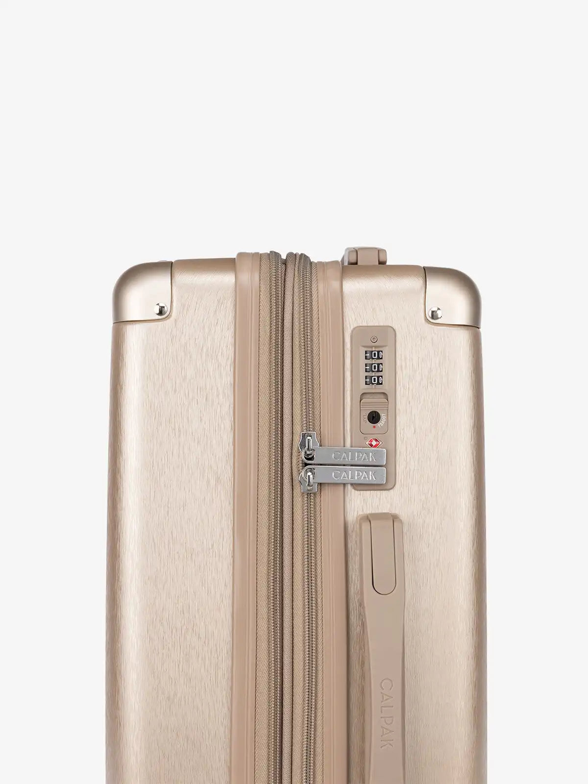 calpaktravelmaut.it.com