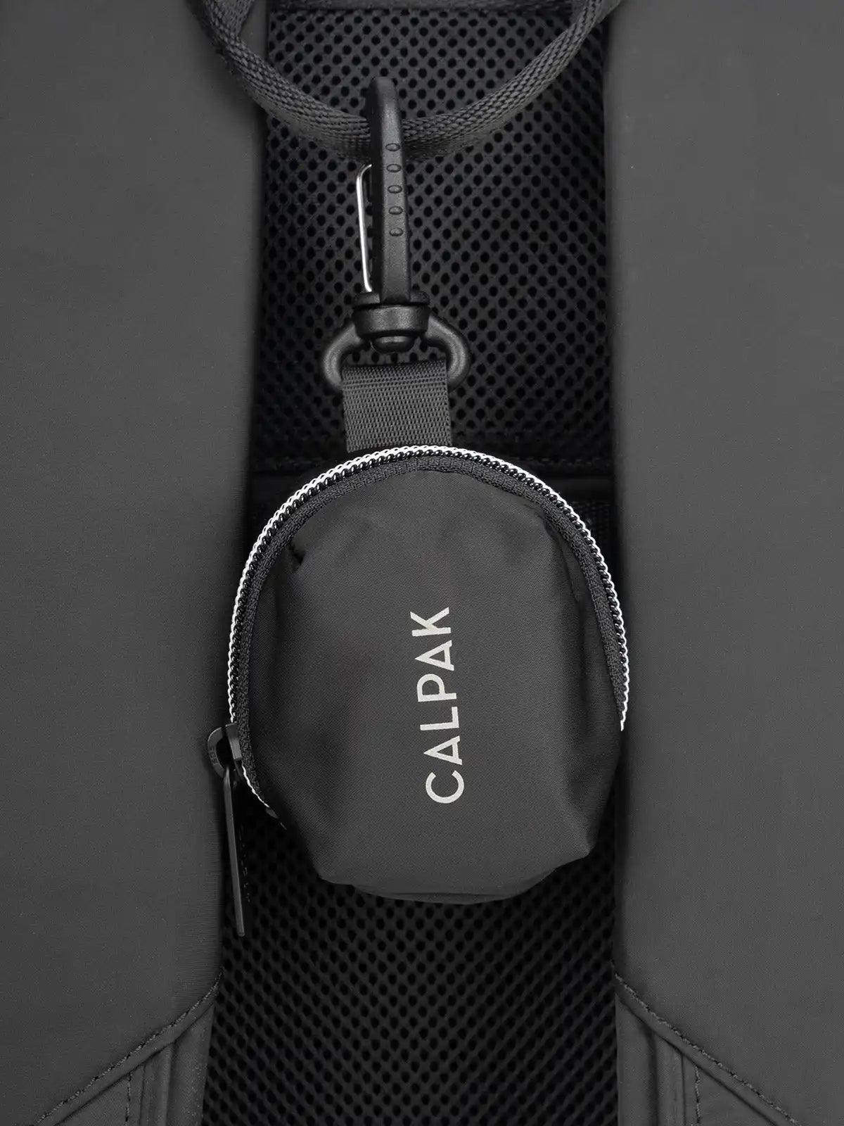 calpaktravelmaut.it.com